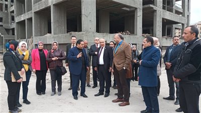  تعليم البرلمان تتفقد جامعة دمنهور ورئيس اللجنة يعد بدراسة كافة المطالب