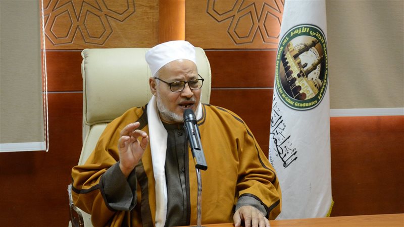 الدكتور إبراهيم الهدد