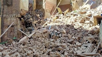 انهيار جزئي لعقار بمنطقة المنشية في الإسكندرية