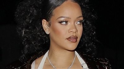 ريهانا، تحتفل بعيد ميلادها.. اعرف عمرها (فيديو وصور)