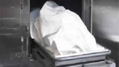 النيابة تعاين مسرح جريمة مقتل ربة منزل وابنه في المطرية