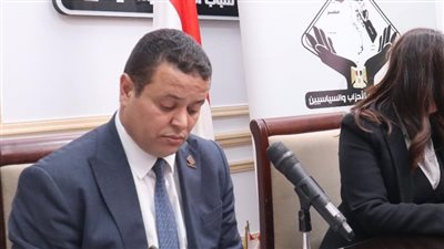 معد كتاب التنسيقية: نقدم مفاهيم سياسية برؤية شبابية ومحاولة للفهم