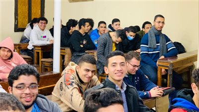 تعليم الإسكندرية: تخفيض 50% لأبناء الشهداء والأيتام بالمجموعات المدرسية