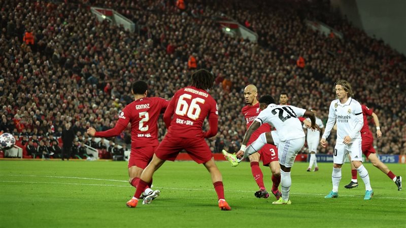 ليفربول وريال مدريد،