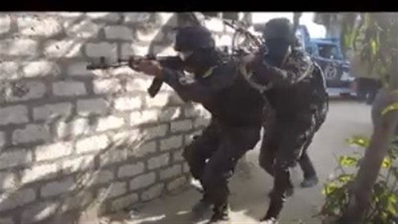 حملة على الخارجين
