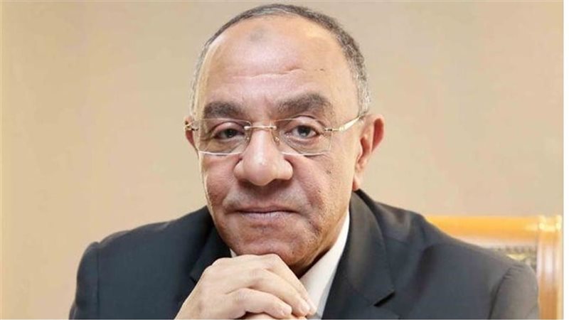  عادل ناصر نائب رئيس