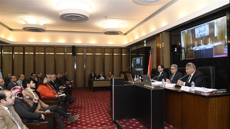 لجنة الإدارة المحلية