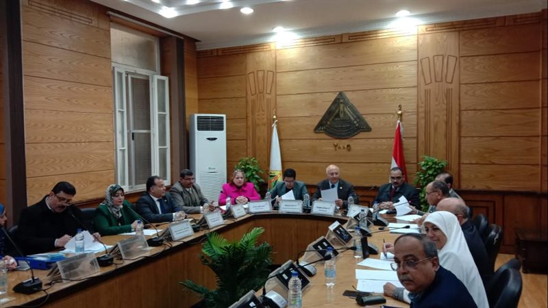 جامعة بنها، فيتو
