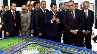 وزير الرياضة يطلع رئيس الوزراء على مستجدات نادي النادي قبل افتتاحه رسميا