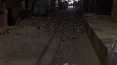 إصابة شاب سقط عليه جزء من بلكونة الطابق الثاني في العمرانية