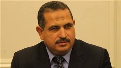 خبير اقتصادي: القرارات الاستثنائية تفتح المجال أمام الفرص الاستثمارية