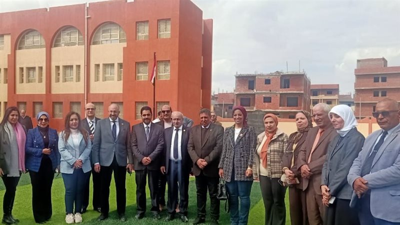  استقبال وفد لجنة