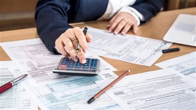 قانون الإجراءات الضريبية، التزامات المؤسسات والمنشآت وفقا للقانون 