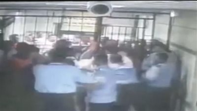 إصابة طبيب داخل مستشفى كفر الزيات العام بـ15 غرزة بعد تعدي أسرة طفل عليه