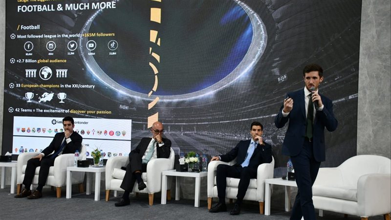 سبورتس إكسبو يناقش