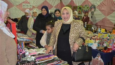 افتتاح معرض المشغولات اليدوية بحديقة الشيخ زايد في الإسماعيلية (صور) 