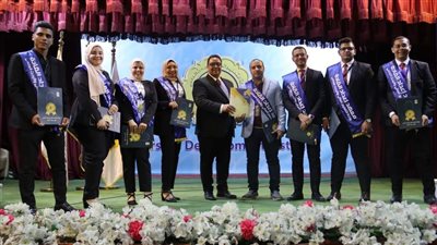 جامعة سوهاج تشارك في ملتقى قادة التغيير