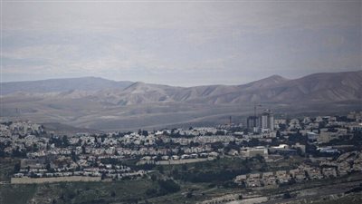 سلطات الاحتلال تصادق على بناء 4 آلاف وحدة استيطانية في الضفة والقدس