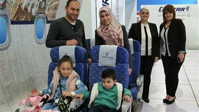 مزايا يحصل عليها الأطفال من السفر على متن رحلات مصر للطيران