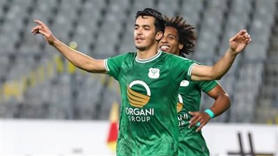 تفاصيل أزمة إلياس الجلاصي مع المصري بسبب الإقامة والحساب البنكي