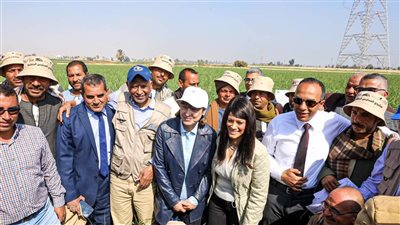 وزير التعاون الدولي يزور المنيا لمتابعة المزارع الحقلية