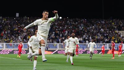 الدوري السعودي، النصر يتقدم على ضمك بهاتريك رونالدو في الشوط الأول 