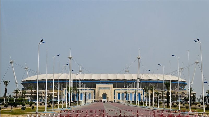  ستاد حمادي العقربي،فيتو