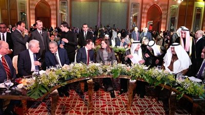 المهندس طارق الملا يشارك دولة الكويت في احتفالاتها الوطنية 