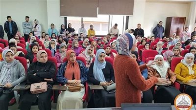 مركز التوظيف ينظم 12 ورشة تأهيلية للطلاب والخريجين في جامعة عين شمس 