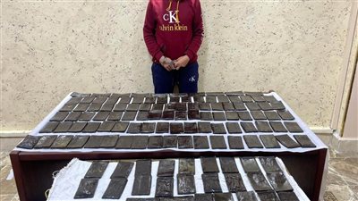  ضبط اثنين من العناصر الإجرامية بحوزتهما 130 طربة حشيش بجنوب سيناء 