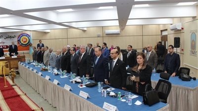 رئيس مدينة السادات تشارك في الاجتماع الدوري للأعلى للجامعات بالأقصر