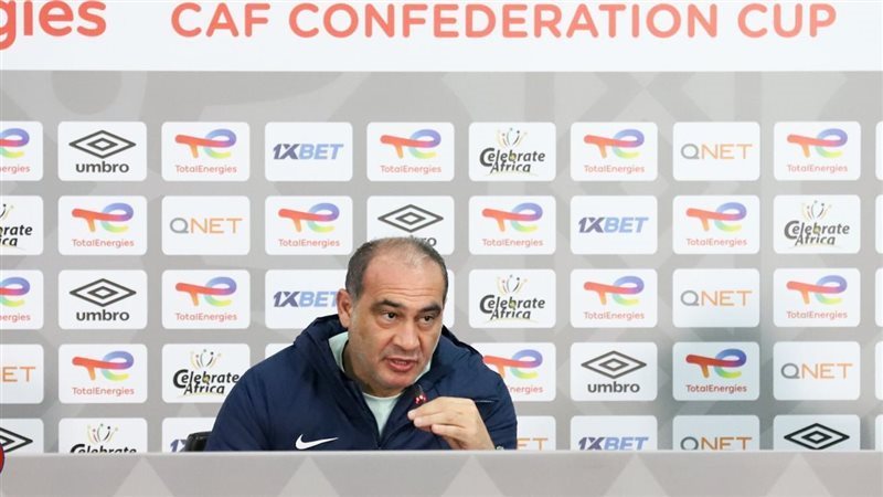 علي ماهر المدير الفني
