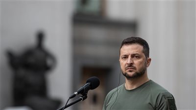 زيلينسكي يلمح للانسحاب من باخموت قريبًا