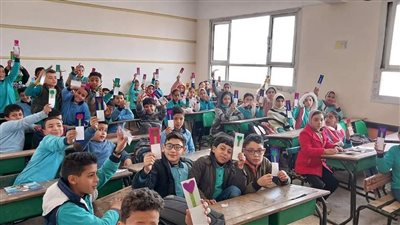 استمرار حملة اقرأ بجميع مدارس البحيرة (صور)