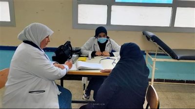 قافلة طبية تقدم خدماتها لـ 390 مواطنا بالبحيرة (صور) 