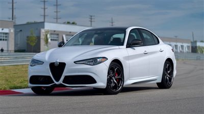  ألفا روميو تستعرض مواصفات سيارتها السيدان الجديدة