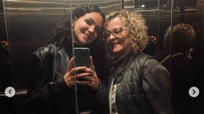 ركين سعد لـ والدتها في عيد ميلادها: ملهمتي الجميلة وأعز صاحبة 