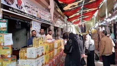 إقبال المواطنين على معارض أهلًا رمضان بالبحيرة (صور)