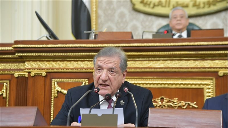 مناقشة قانون السيارات
