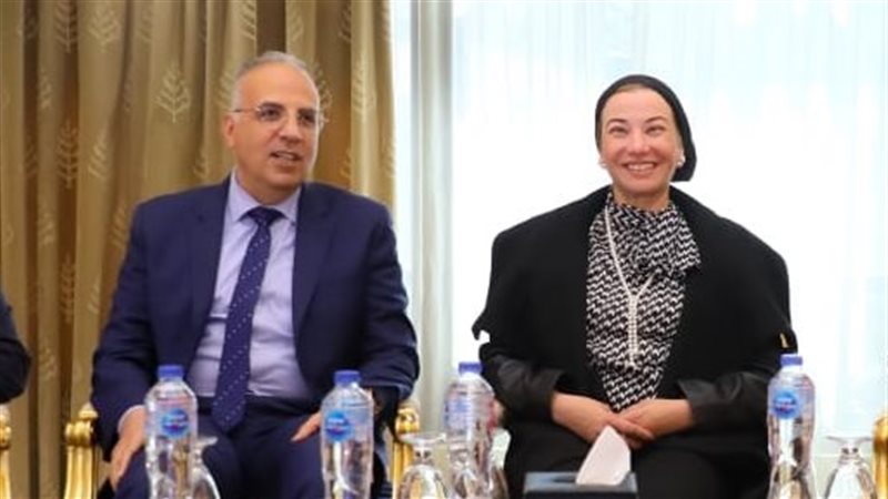 وزيرا البيئة والري،
