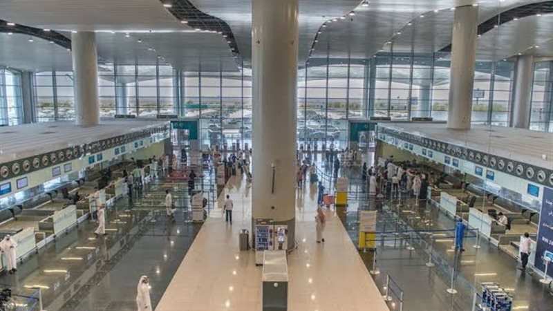 مطار الملك خالد،