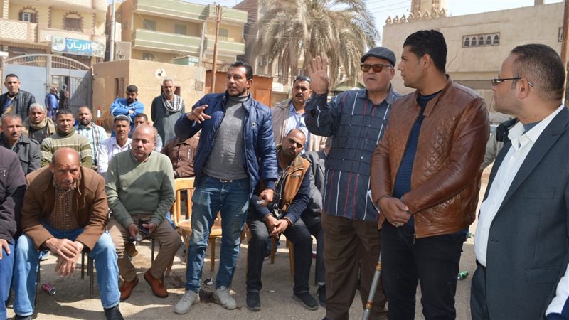 جانب من لقاء عمال