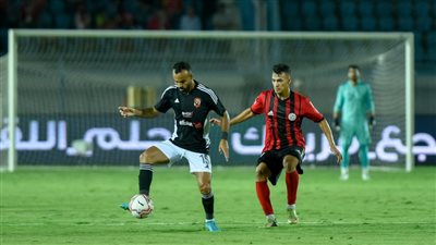 الدوري المصري، الأهلى يحاول الابتعاد بالصدراة أمام الداخلية العنيد