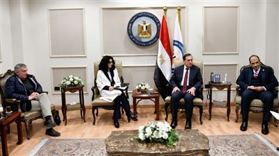 الملا يستقبل وفدا من جامعة بولي تكنيكو دي ميلانو الإيطالية لبحث التعاون 