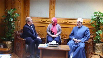 منسق المجلس الأوروبي لمكافحة الإرهاب: نقدر جهود شيخ الأزهر في نشر السلام 