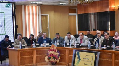 تنفيذي الشرقية يبحث موقف أملاك الدولة والمتغيرات المكانية 