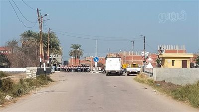 أحذية وكتب وأقلام، آخر ما تبقى من حادث مصرع طالبتين تحت عجلات القطار بالشرقية