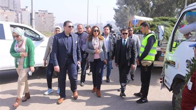 إطلاق إشارة البدء لتوزيع وزراعة 100 ألف شجرة في محافظة دمياط