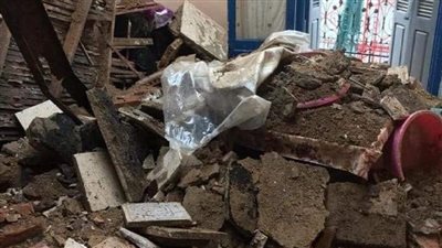 مصرع شخص وإصابة 3 أشخاص في انهيار مبنى قديم بوهران الجزائرية