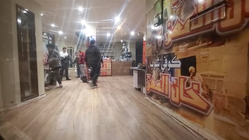إغلاق مقهى خان المعز